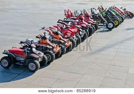 Fun For Kids - Children's Amusement Rental Cars