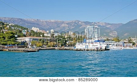 Yalta Embankment