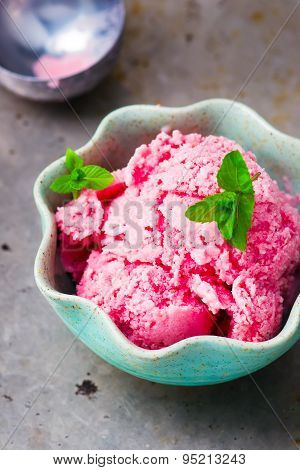 The Frozen Strawberry Yogurt