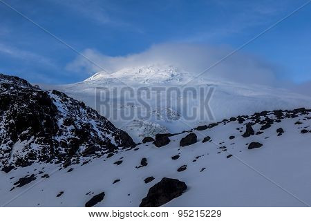 Volcán Cayambe, Rocks, Fresh Snow And Glaciares