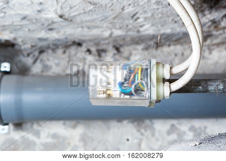 Electronic Controller Of Water Tank In Home