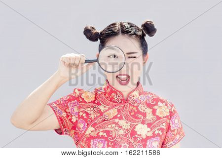 Asian Lady In Chinese Cheongsam Dress Use Manifier