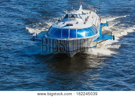 Saint Petersburg, Russia - July 26, 2014:  Ship Hydrofoil Transports Tourists In Peterhof