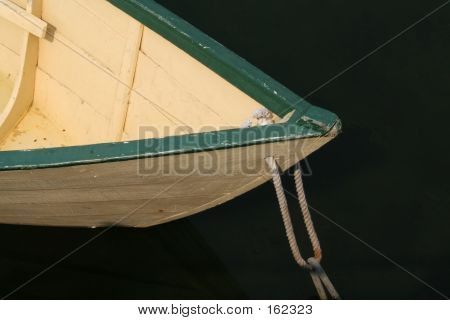 Barca a remi legata al Dock