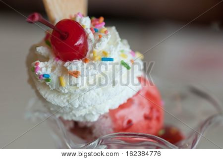 Ice cream with fresh banana and Fruits.