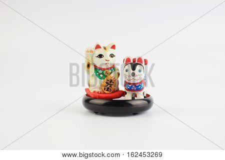 The Tiny Of Manekineko And Inuhariko