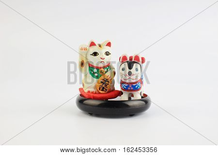 The Tiny Of Manekineko And Inuhariko