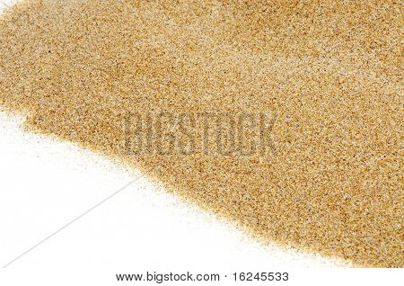 closeup písku izolovaných na bílém pozadí