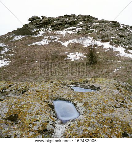 Mountain winter landscape. National Park " Stone Tombs ". Donetsk. Ukraine.