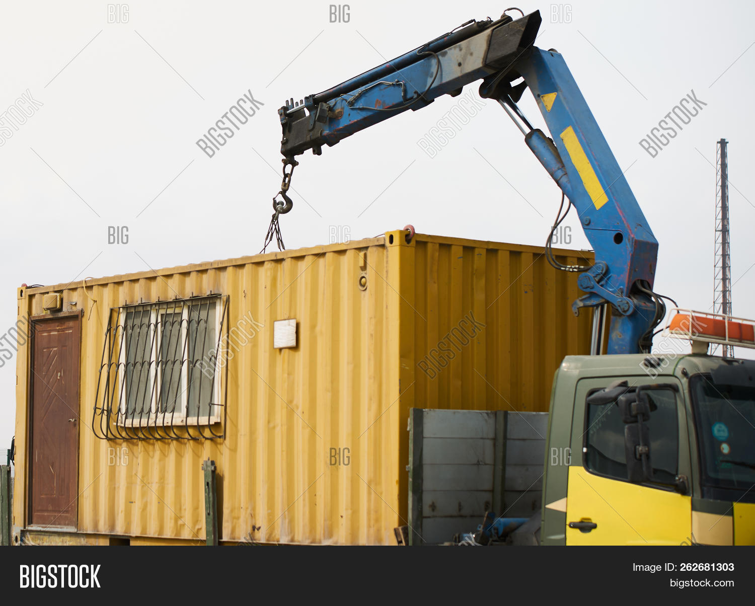 Crane Truck Unloading Image & Photo (Free Trial) | Bigstock