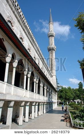 Minareto della Moschea Blu (quella di Solimano il magnifico) a Istanbul, Turchia