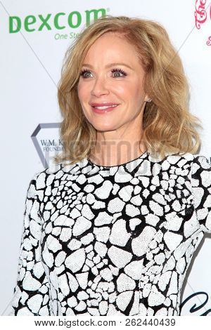 LOS ANGELES - OCT 6:  Lauren Holly at the 2018 Carousel Of Hope Ball at the Beverly Hilton Hotel on October 6, 2018 in Beverly Hills, CA