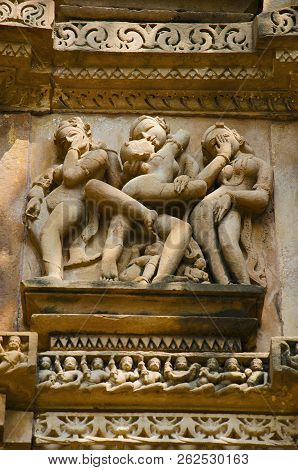 Vishwanath Temple, North Wall - Middle - Mithuna Couple, Western Group, Khajuraho, Madhya Pradesh, U