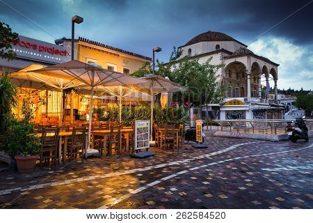 Athens, Greece - September 29, 2018: Coffee Shops And Tzistarakis Mosque In Monastiraki Square In Th