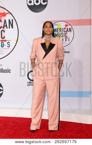 LOS ANGELES - OCT 9:  Tracee Ellis Ross at the 2018 American Music Awards at the Microsoft Theater on October 9, 2018 in Los Angeles, CA