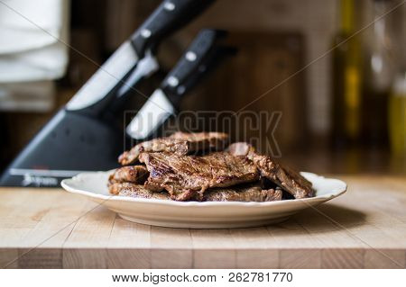 Meat With Knife Set