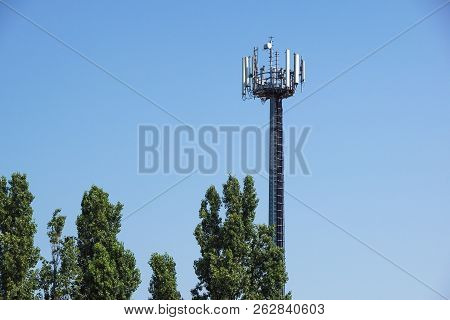 Silhouette Of Telecommunication Mast Television Antennas An Gsm Crammer