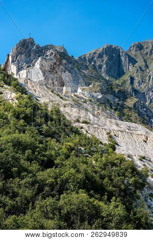 Quarry Of White Carrara Marble In The Apuan Alps (alpi Apuane). Tuscany, (toscana), Italy, Europe
