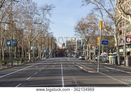 Barcelona, Spain - 13 January 2018: Morning Deserted Streets Of The City Of Barcelona In Spain.