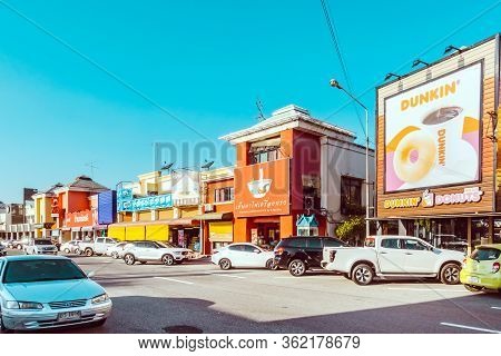 Chachoengsao/thailand-november 23,2019: View Of The Good Place For Tourists When Want To Find Some D