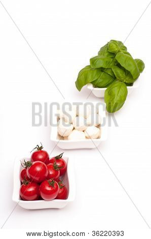จาน Insalata Caprese