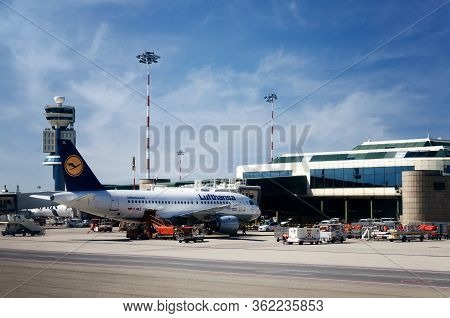 Milan, Italy - May 17, 2017: Lufthansa Airbus A319 Airplane In Malpensa Airport (milan, Italy) On Ma