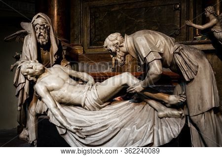 Vienna, Austria - May 20, 2017: The Deposition Of Christ, Ancient Marble Statue In The Baroque Churc