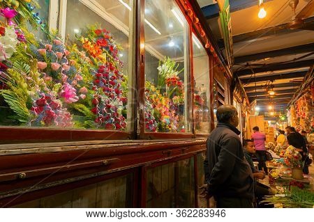 Kolkata, West Bengal, India - 29th December 2019 : Flowers Inside Showcase At Flower Market Of Espla