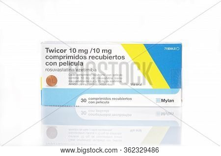 Twicor Is A Medication That Is Used In Adult Patients To Reduce High Cholesterol Levels. Photograph 