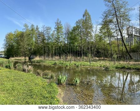 A Spring Landscape With Trees Along Small Lakes Or Ponds And The Glatt River - Zürich (zuerich Or Zu