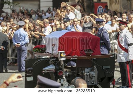 Dom Mintoff funerale