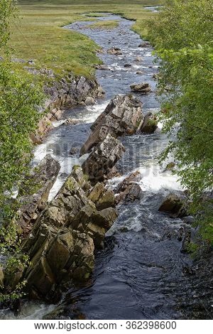River Bà Below Bà Bridge, West Highland Way, Rannoch Moor, Highland, Scotland, Uk