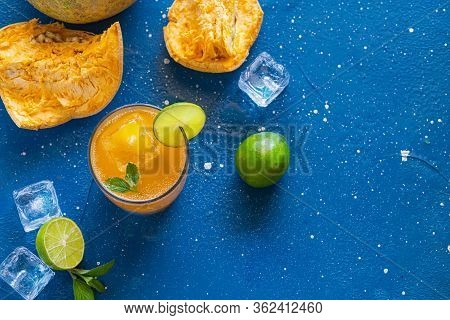 Exotic Fruit Juice From Bel Fruit Or Wooden Apple - Bel Ka Sharbat. Cold Fruit Drink With Ice, Lime,