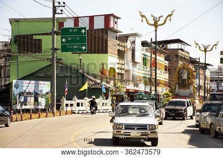 Betong Yala, Thailand - August 16 : Thai People And Foreign Traveler Drive Car And Ride Motorcycle A