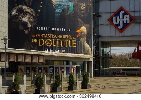 Stuttgart,germany - March 28,2020:center The Big,old Multiplex Cinema Ufa-palast Was Closed In The T