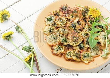 Fried Dandelion Flowers
