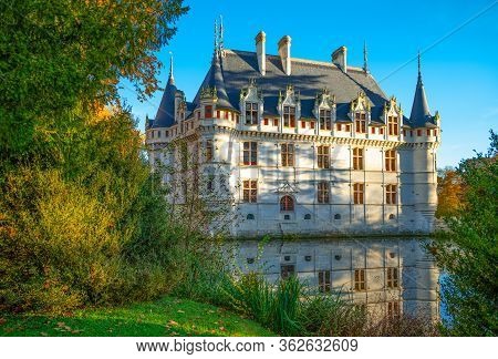 Azay Le Rideau, France - November 13, 2018: The Azay Castle Reflected On The Pond