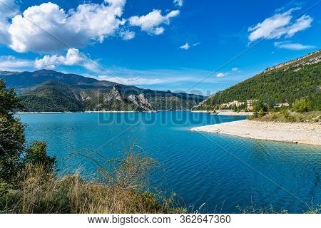 Scenic View Of Lac De Castillon Near Verdon River And Gorge, Saint-julien-du-verdon, Provence, Franc