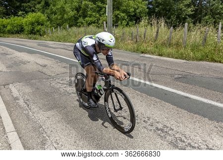 Bourgoin-jallieu, France - 07, May, 2017: The  South African Cyclist Jay Robert Thomson Of Dimension