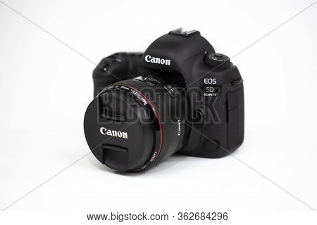 Tokyo, Japan 22.04.2020 - Dslr Camera Canon Mark 5d Iv With Canon Ef-50mm 1.2 Usm And Lens Cap Isola