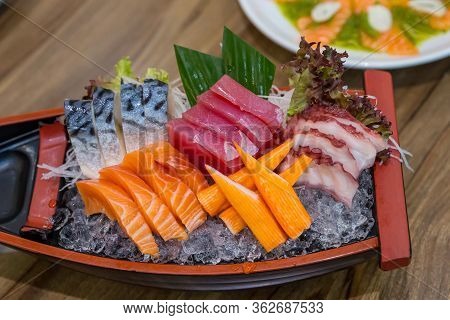 Japanese Foods Sashimi (raw Sliced Fish, Japan Of Raw Fresh Fish Fillet (sashimi)  , Assorted Japane
