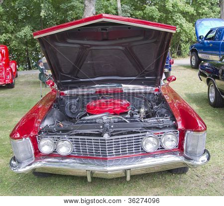 1963 Buick Riveria přední pohled