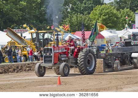 Massey Ferguson 1155 trække