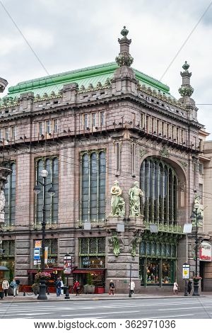 Saint Petersburg, Russia, September 8: View Of The Historic Building Of The Eliseev Brothers Store A