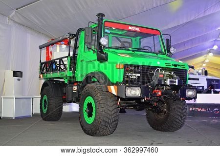 Pasay, Ph - April 7 - Mercedes Benz Unimog 1450 At Manila International Auto Show On April 7, 2018 I