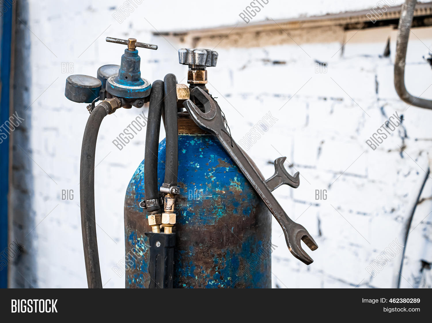 Old Gas Cylinders Image & Photo (Free Trial) Bigstock