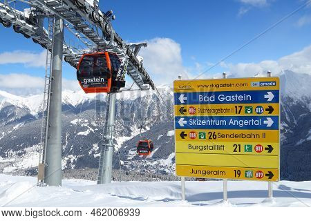 Bad Gastein, Austria - March 9, 2016: People Ride Gondolas Of Cable Car In Bad Gastein. It Is Part O