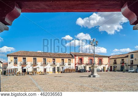 Navalcarnero, Spain - September 20, 2021: Main Square (called Plaza De Segovia) In The Town Of Naval
