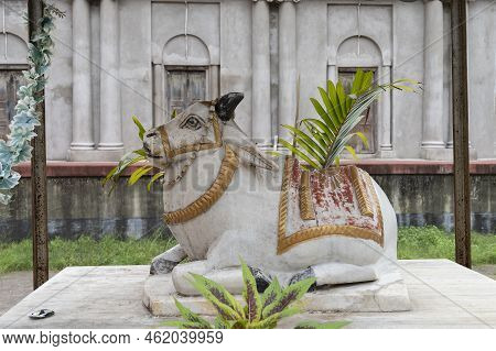 Howrah, West Bengal, India - 26th October 2020 : Nandi, Nandikeshwara Or Nandideva Is The Bull Vahan