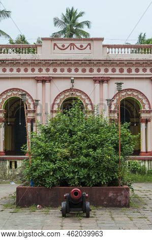 Howrah, West Bengal, India - 26th October 2020 : Shib Mandir, Temple For Worshipping Lord Shiva , Of